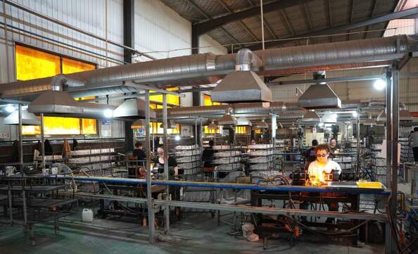 Cangzhou Yinuo Glass Products Co., Ltd. manufacturer production line