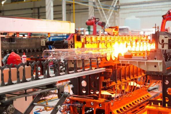 Cangzhou Yinuo Glass Products Co., Ltd. manufacturer production line